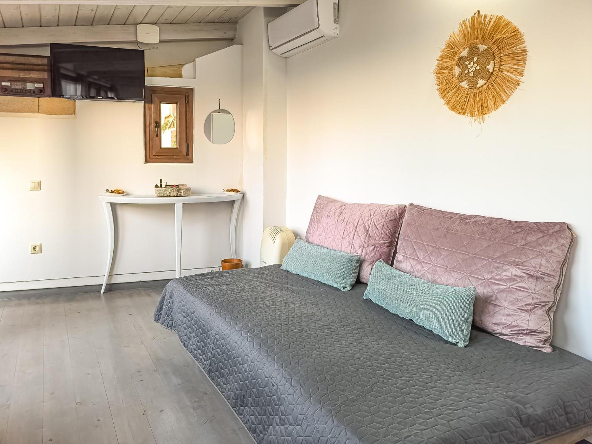 Charming Old Tannery House With Spacious Veranda And Stunning Sea View! Chania  Eksteriør billede